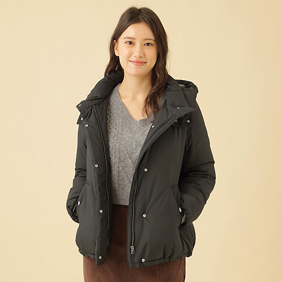国内企業販売 ショート ダウンコート 新品 クレストブリッジ ダウン 国内企業販売 ショート ダウンコート 新品 クレストブリッジ ダウン